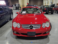 Image 4 of 8 of a 2007 MERCEDES-BENZ SL-CLASS SL550