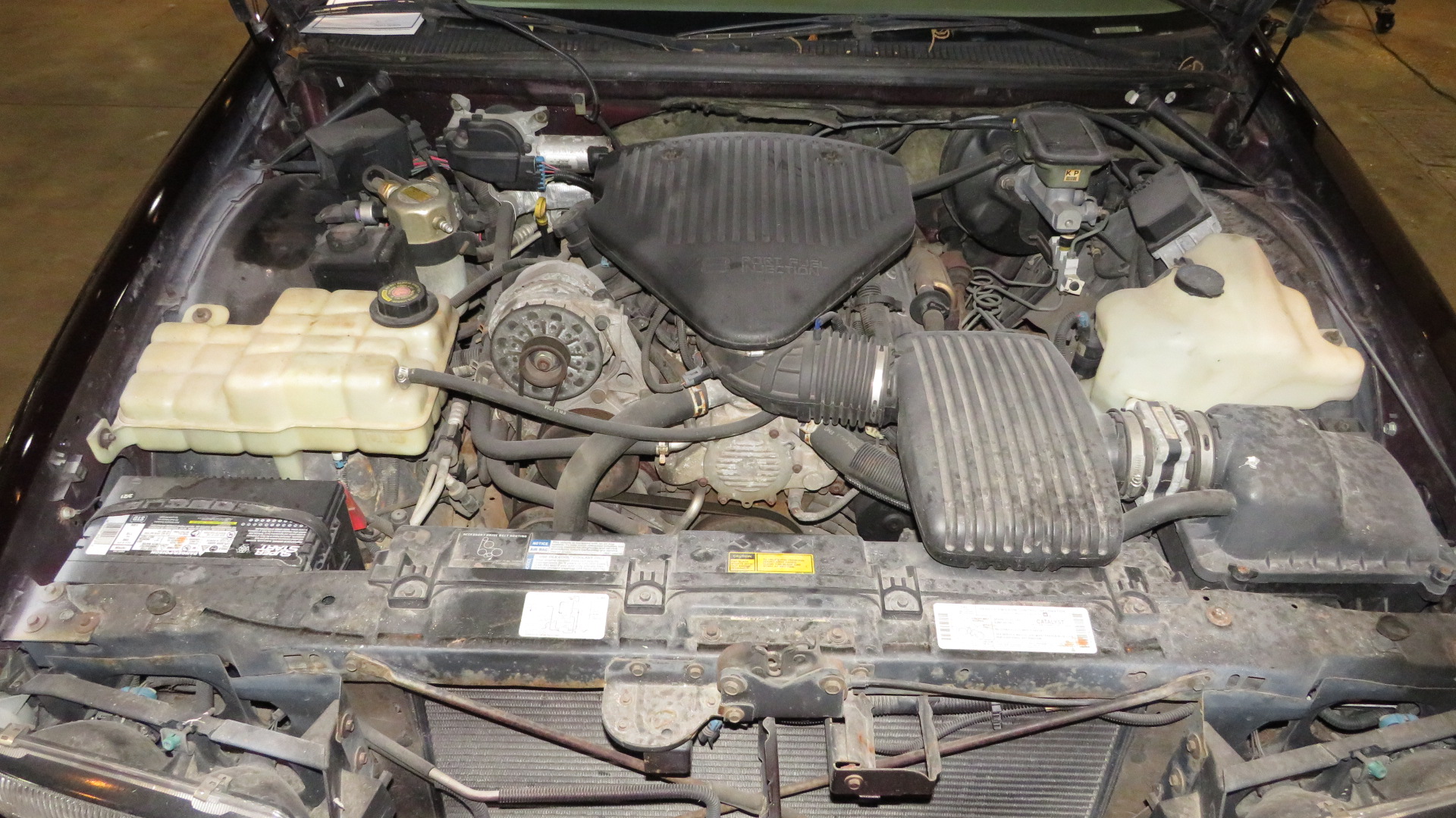 4th Image of a 1996 CHEVROLET CAPRICE CLASSIC OR IMPALA