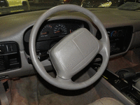 Image 6 of 11 of a 1996 CHEVROLET CAPRICE CLASSIC OR IMPALA