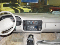 Image 7 of 11 of a 1996 CHEVROLET CAPRICE CLASSIC OR IMPALA