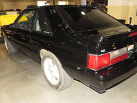 Image 4 of 14 of a 1989 FORD MUSTANG LX
