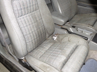 Image 12 of 14 of a 1989 FORD MUSTANG LX