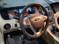 Image 4 of 6 of a 2015 FORD TAURUS SE