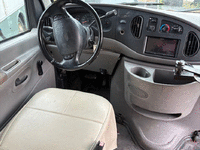 Image 13 of 22 of a 1998 FORD ECONOLINE E350 SUPER DUTY