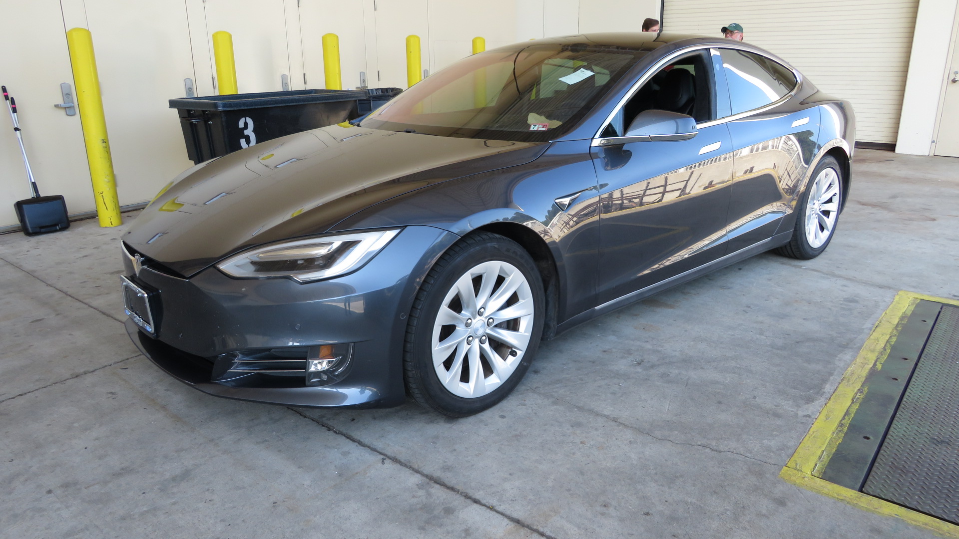0th Image of a 2017 TESLA MODEL S LONG RANGE
