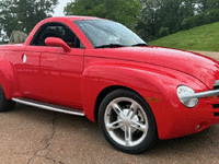 Image 2 of 23 of a 2003 CHEVROLET SSR LS