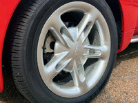 Image 9 of 23 of a 2003 CHEVROLET SSR LS