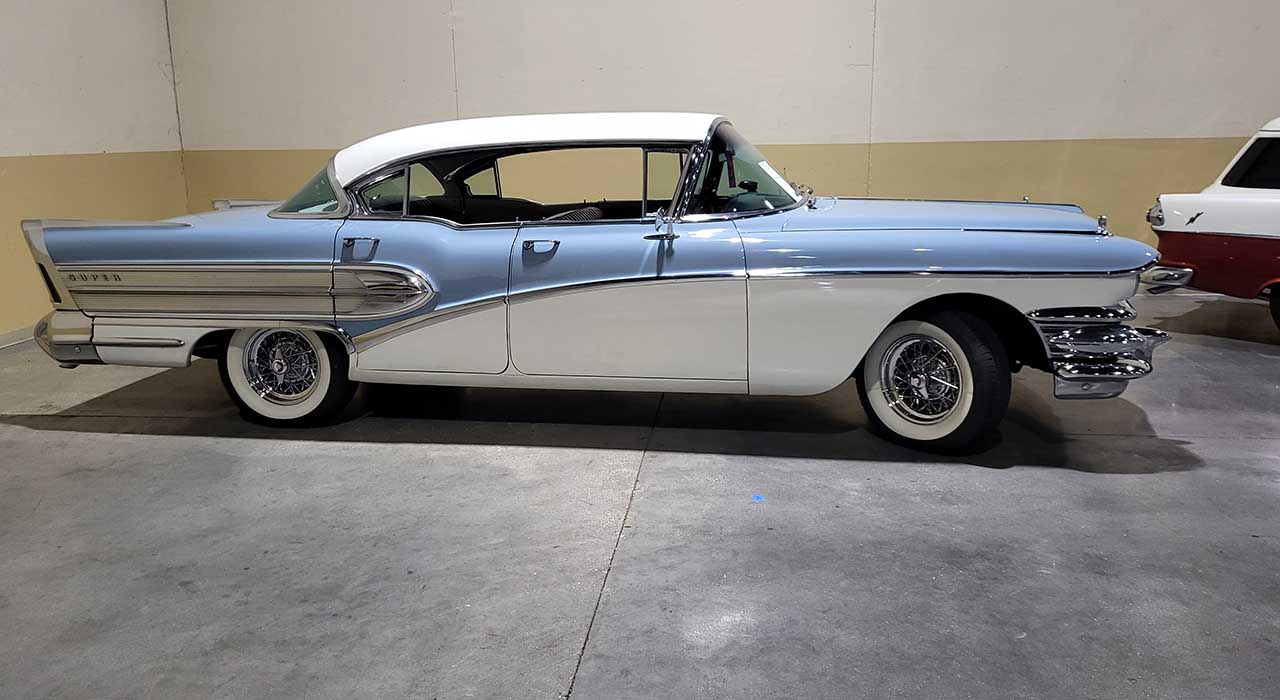 2nd Image of a 1958 BUICK SUPER 88