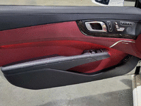 Image 7 of 15 of a 2015 MERCEDES-BENZ SL-CLASS SL400