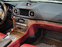 Image 12 of 15 of a 2015 MERCEDES-BENZ SL-CLASS SL400