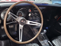 Image 8 of 9 of a 1968 CHEVROLET CORVETTE