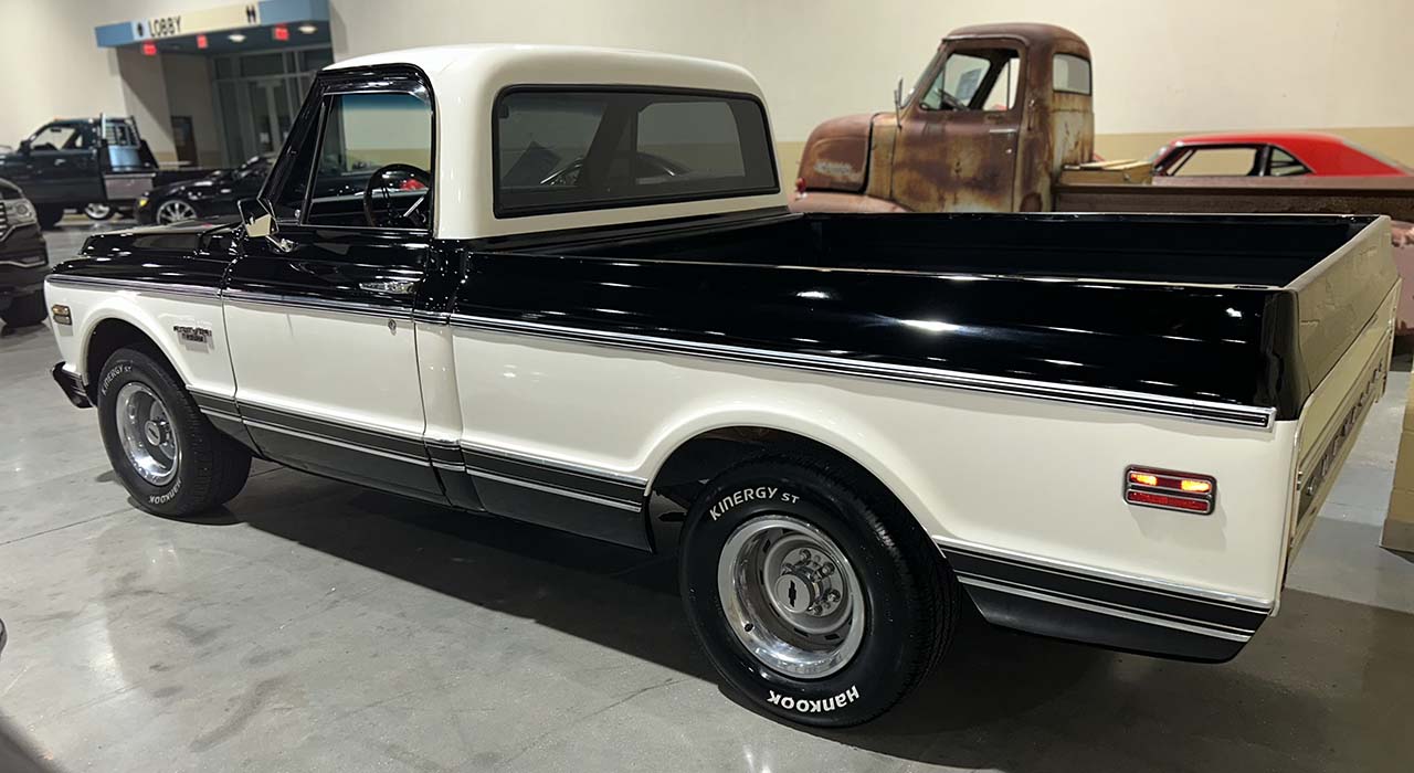 1st Image of a 1969 CHEVROLET C10