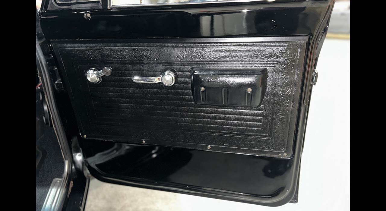 5th Image of a 1969 CHEVROLET C10
