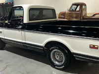 Image 2 of 12 of a 1969 CHEVROLET C10