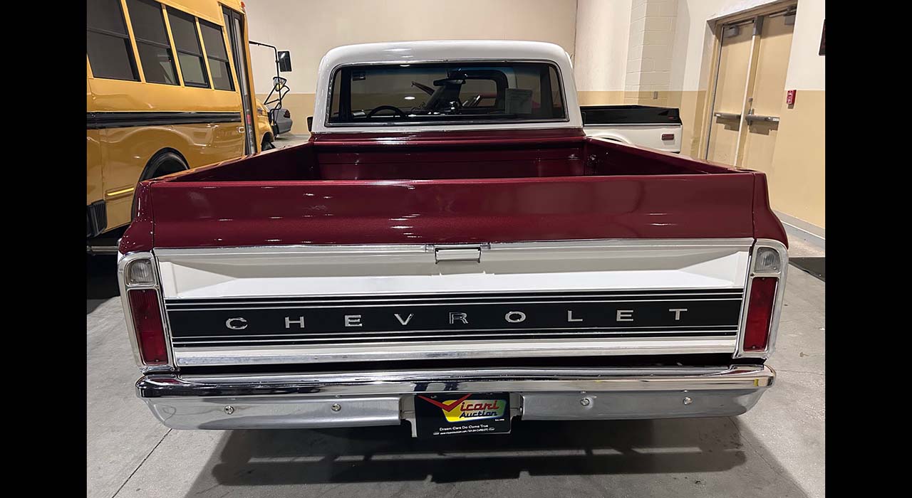 4th Image of a 1970 CHEVROLET C10