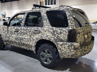 Image 2 of 11 of a 2005 FORD ESCAPE XLT