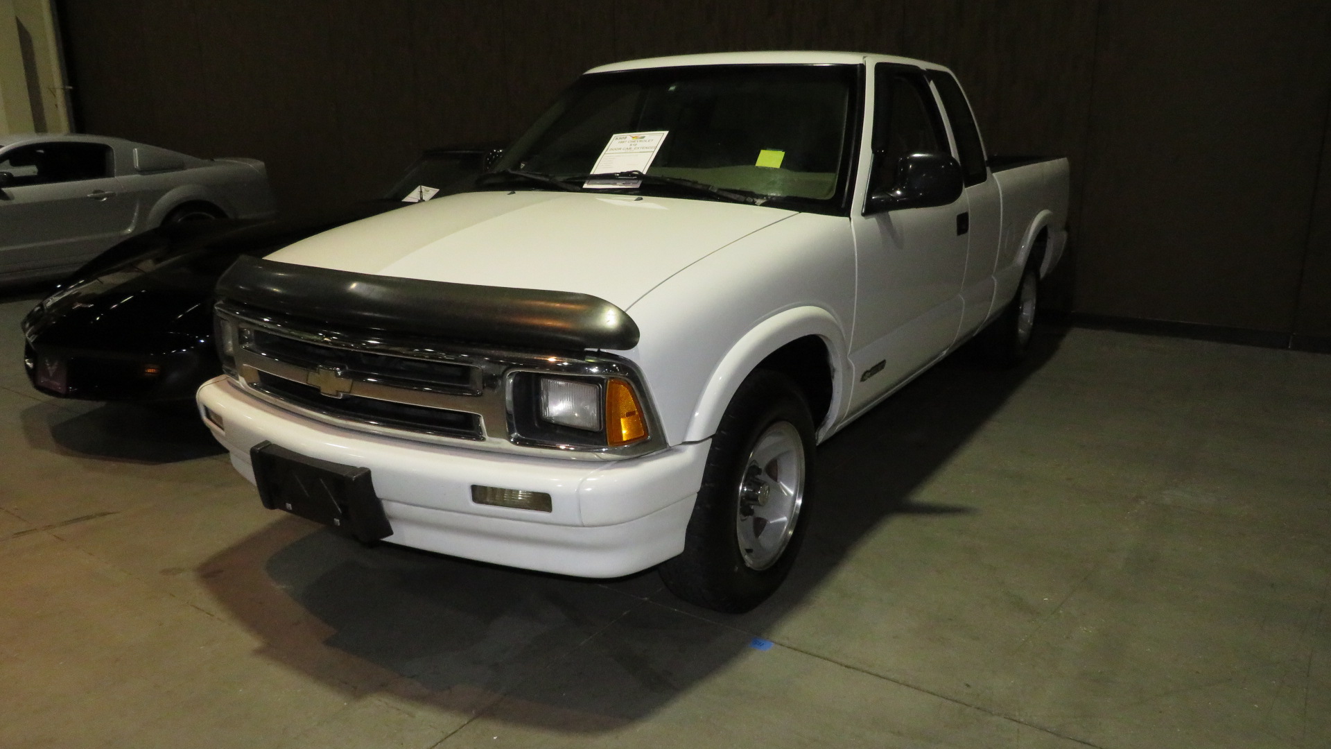 0th Image of a 1997 CHEVROLET S10