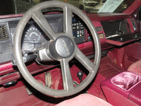 Image 7 of 12 of a 1988 CHEVROLET K2500