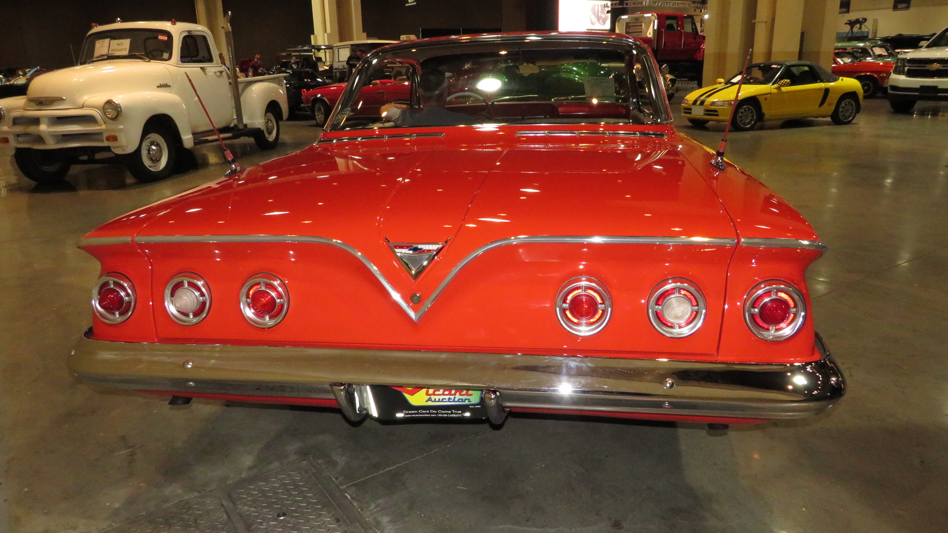 4th Image of a 1961 CHEVROLET IMPALA
