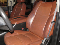 Image 6 of 13 of a 2015 CADILLAC ESCALADE ESV PREMIUM