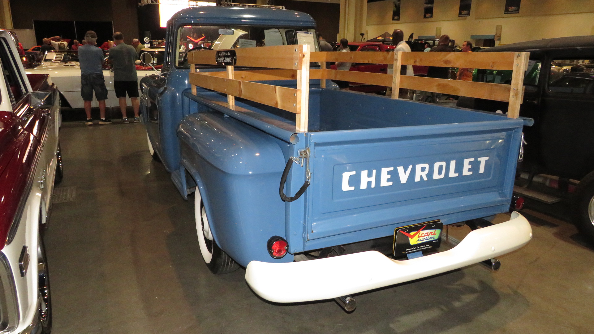 3rd Image of a 1955 CHEVROLET 3200