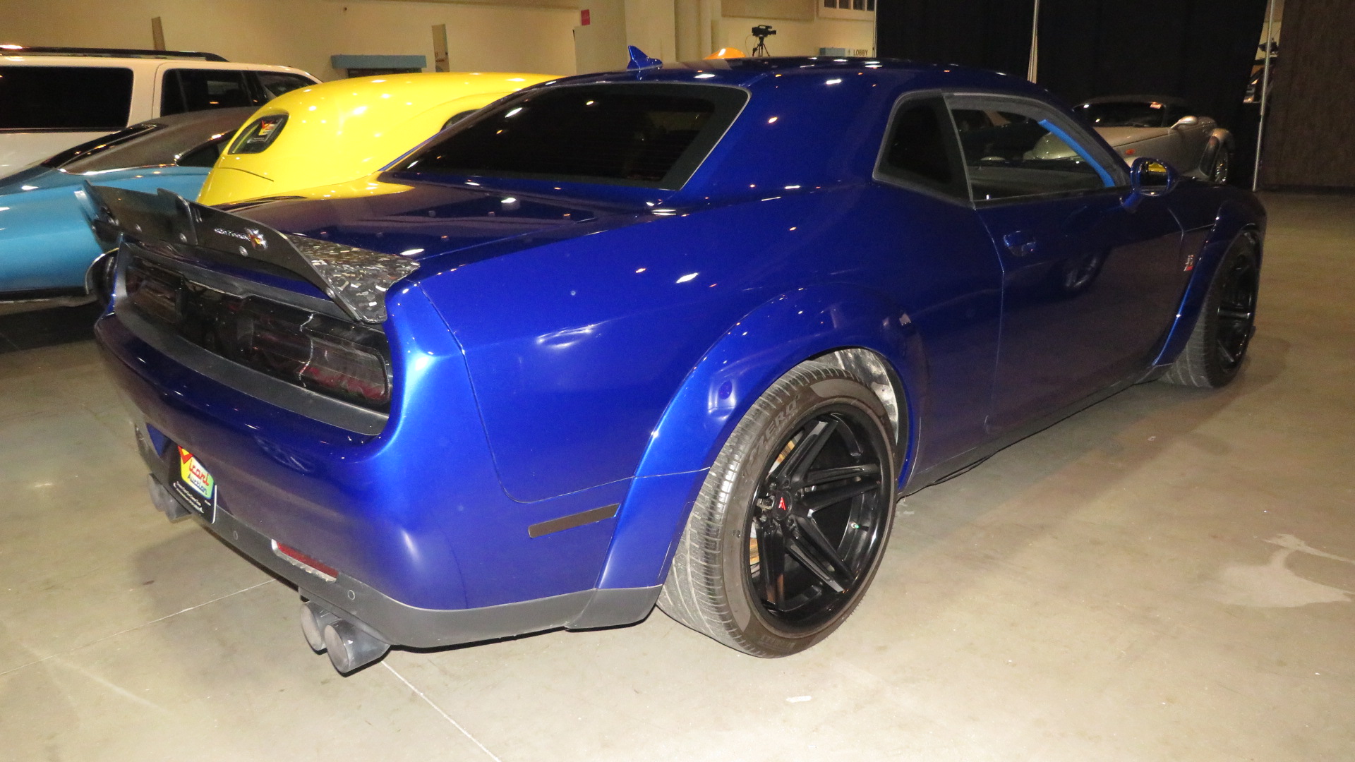 3rd Image of a 2020 DODGE CHALLENGER RT