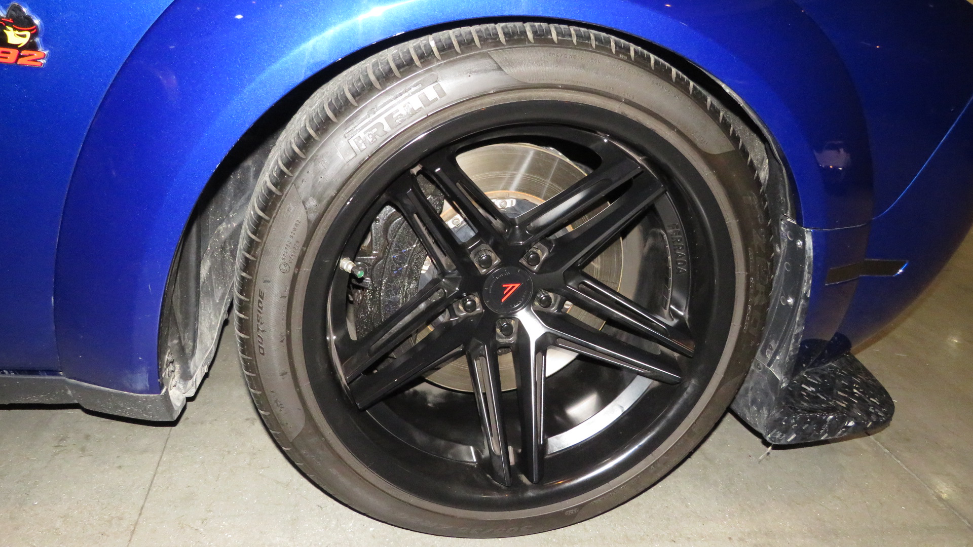 4th Image of a 2020 DODGE CHALLENGER RT
