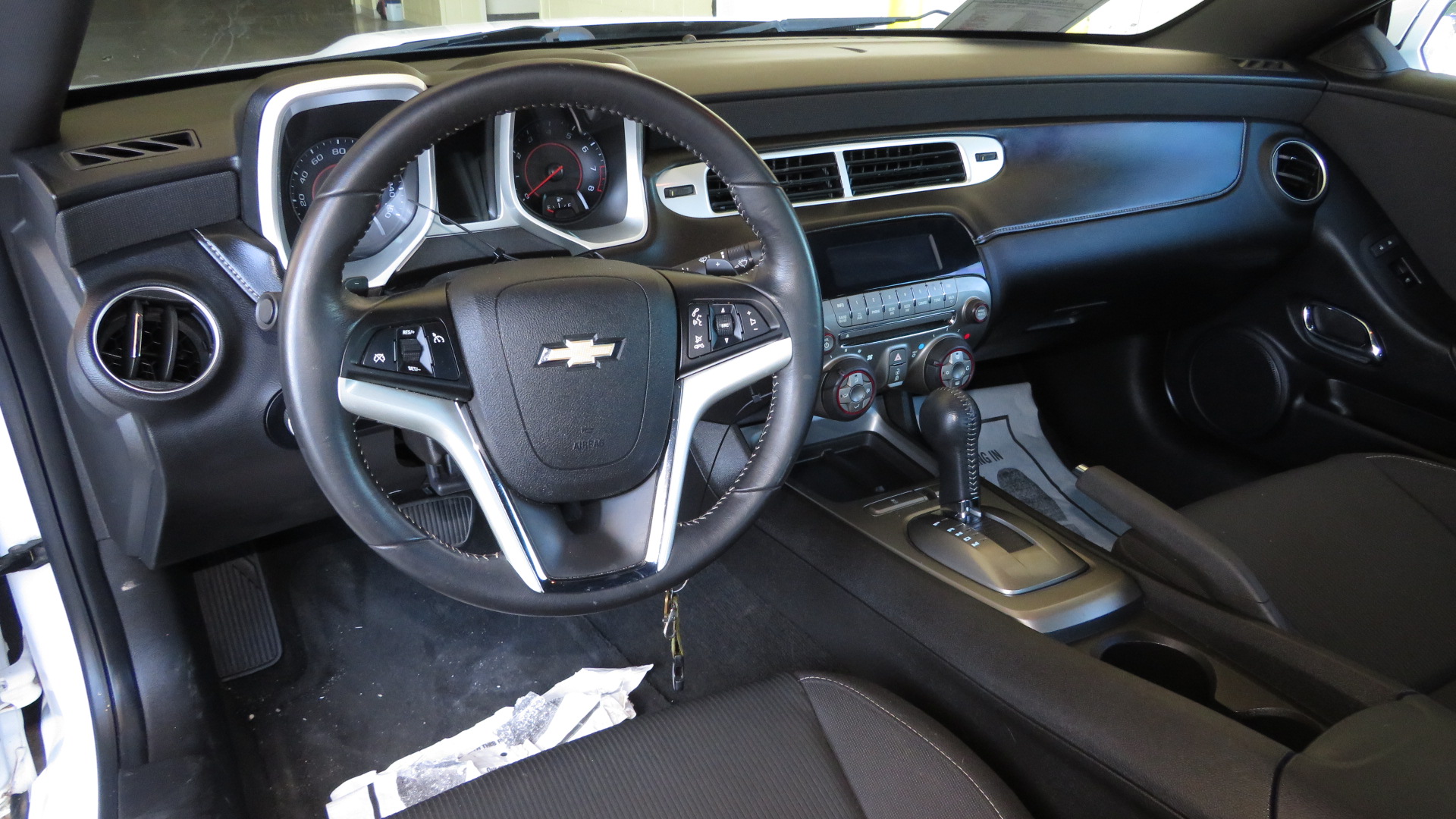 5th Image of a 2012 CHEVROLET CAMARO 1LT