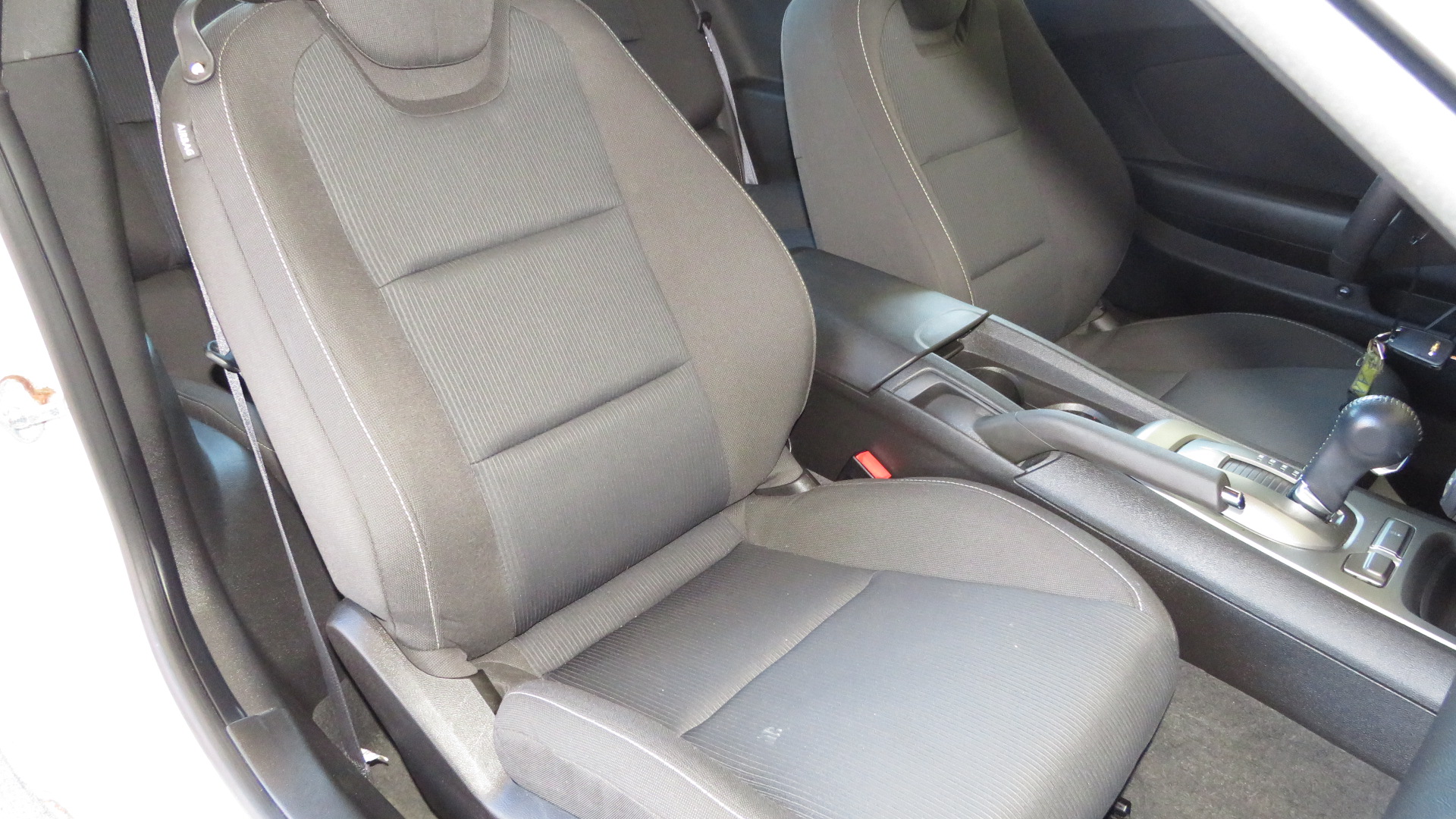 8th Image of a 2012 CHEVROLET CAMARO 1LT