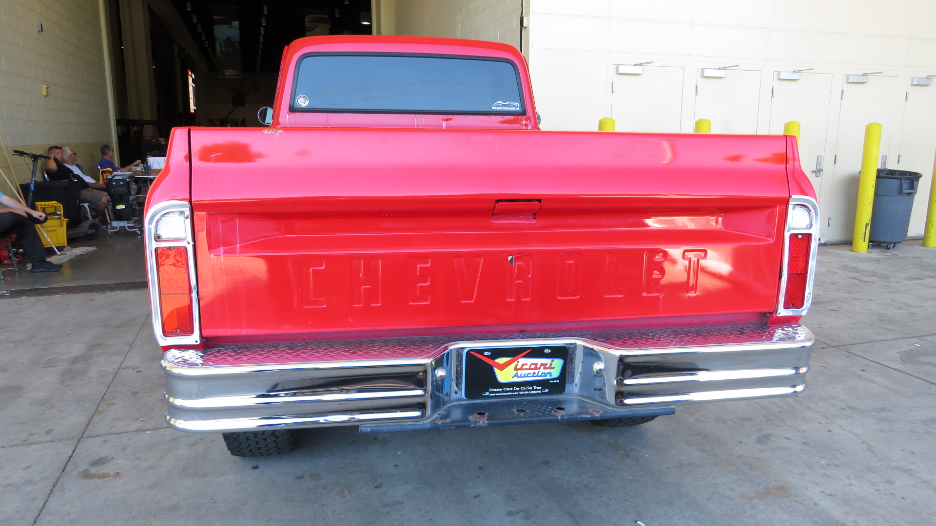 3rd Image of a 1972 CHEVROLET K20