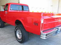 Image 3 of 11 of a 1972 CHEVROLET K20