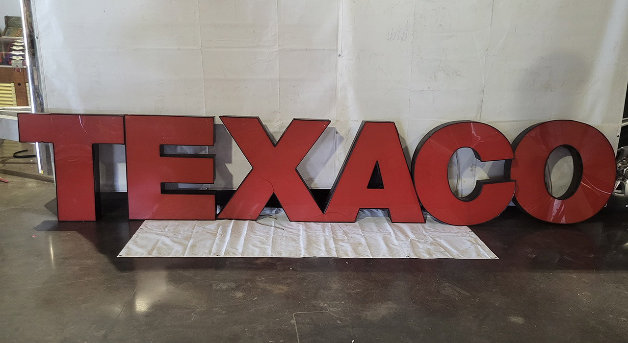 0th Image of a N/A TEXACO CAN LETTERS