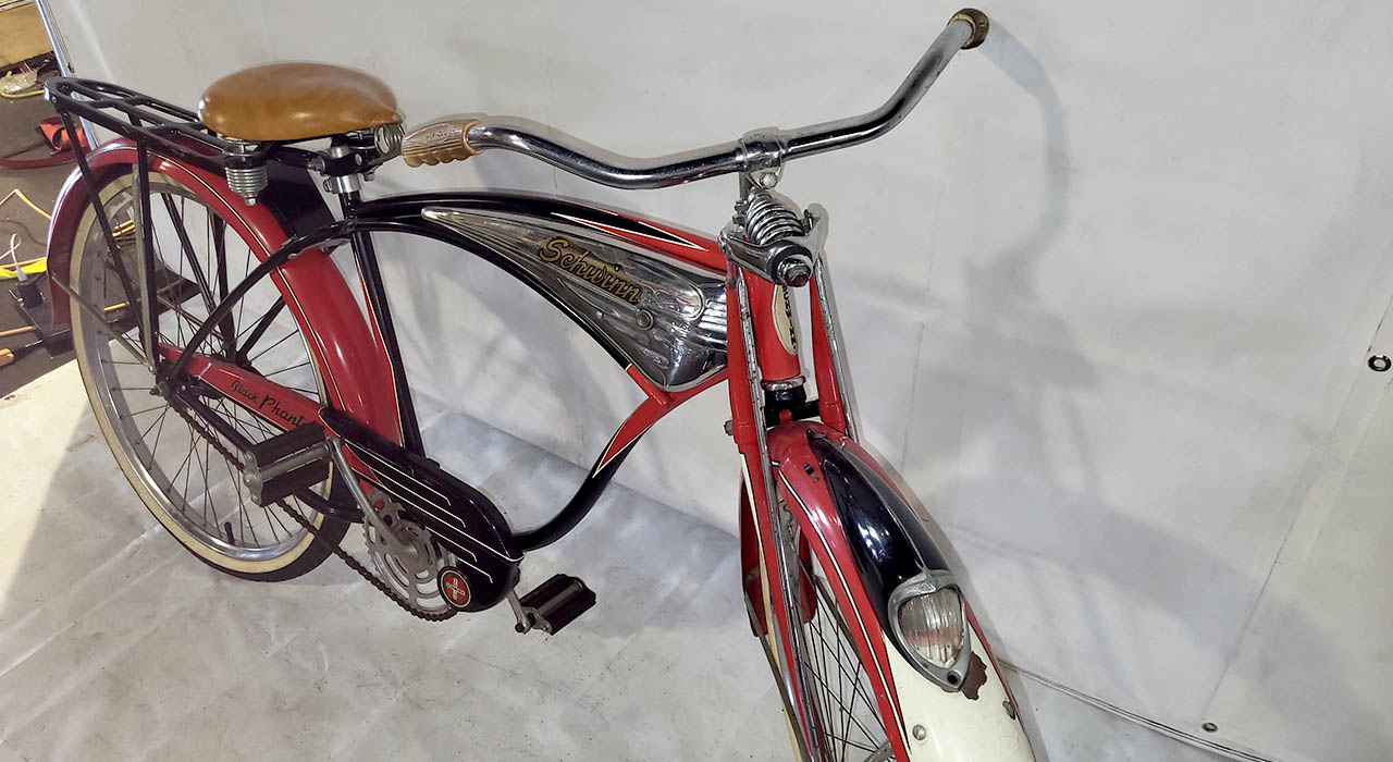 2nd Image of a N/A SCHWINN BLACK PHANTOM