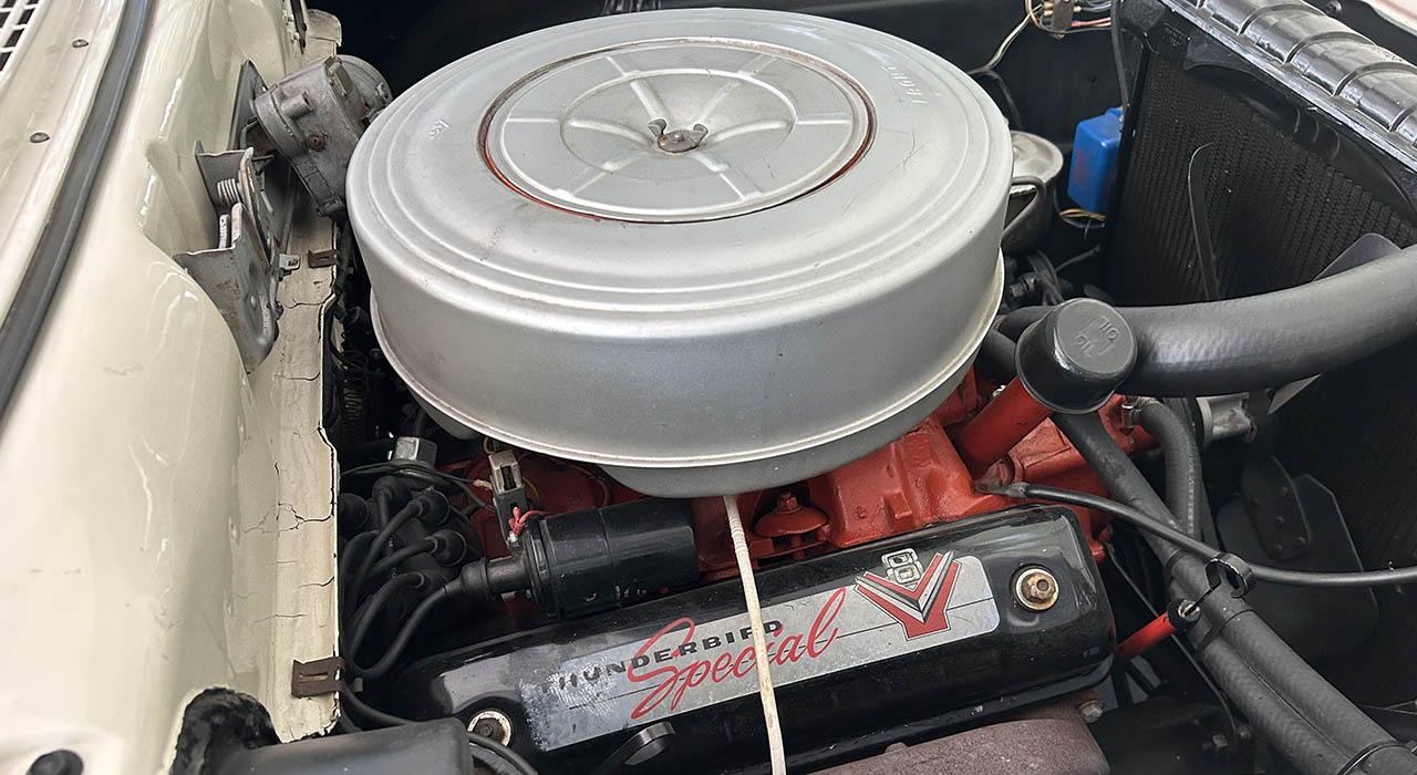 16th Image of a 1957 FORD SKYLINER