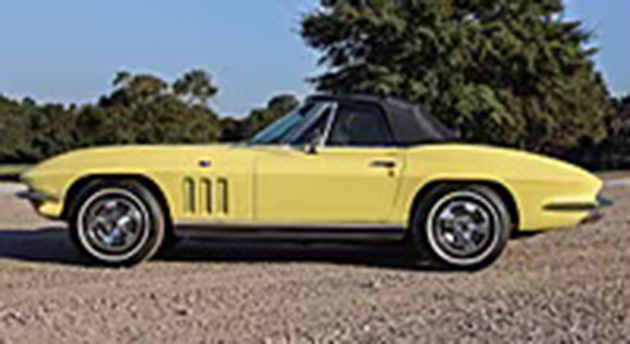 2nd Image of a 1966 CHEVROLET CORVETTE