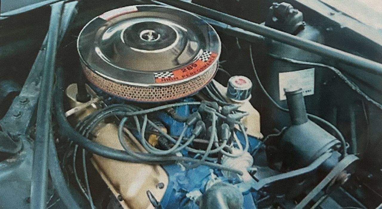 3rd Image of a 1965 FORD MUSTANG