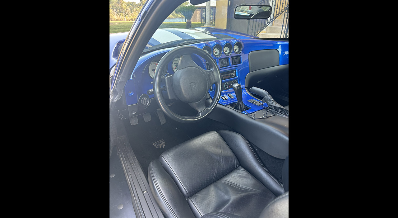 9th Image of a 1997 DODGE VIPER GTS