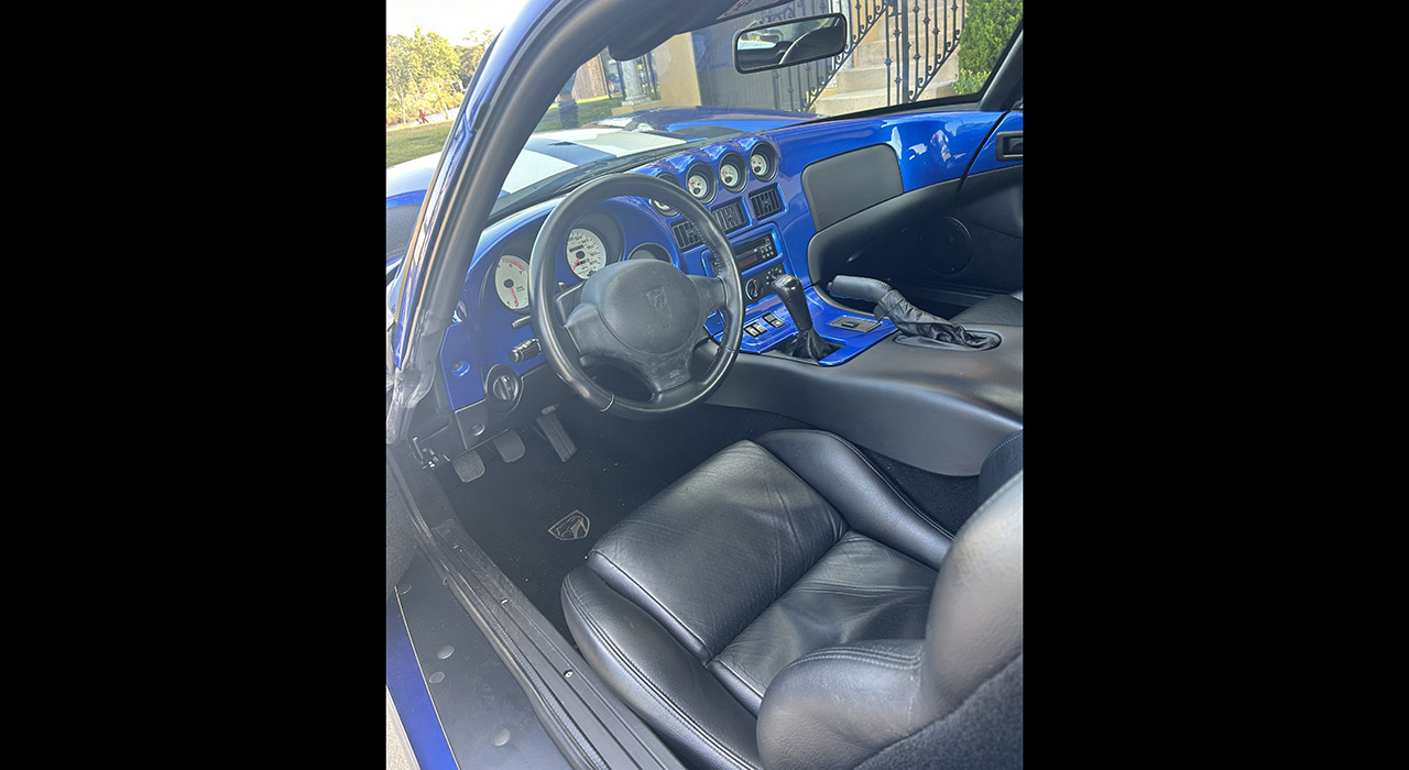 11th Image of a 1997 DODGE VIPER GTS