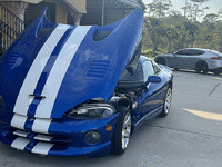 Image 5 of 17 of a 1997 DODGE VIPER GTS