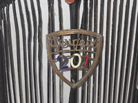 Image 4 of 5 of a N/A PEUGEOT GRILL