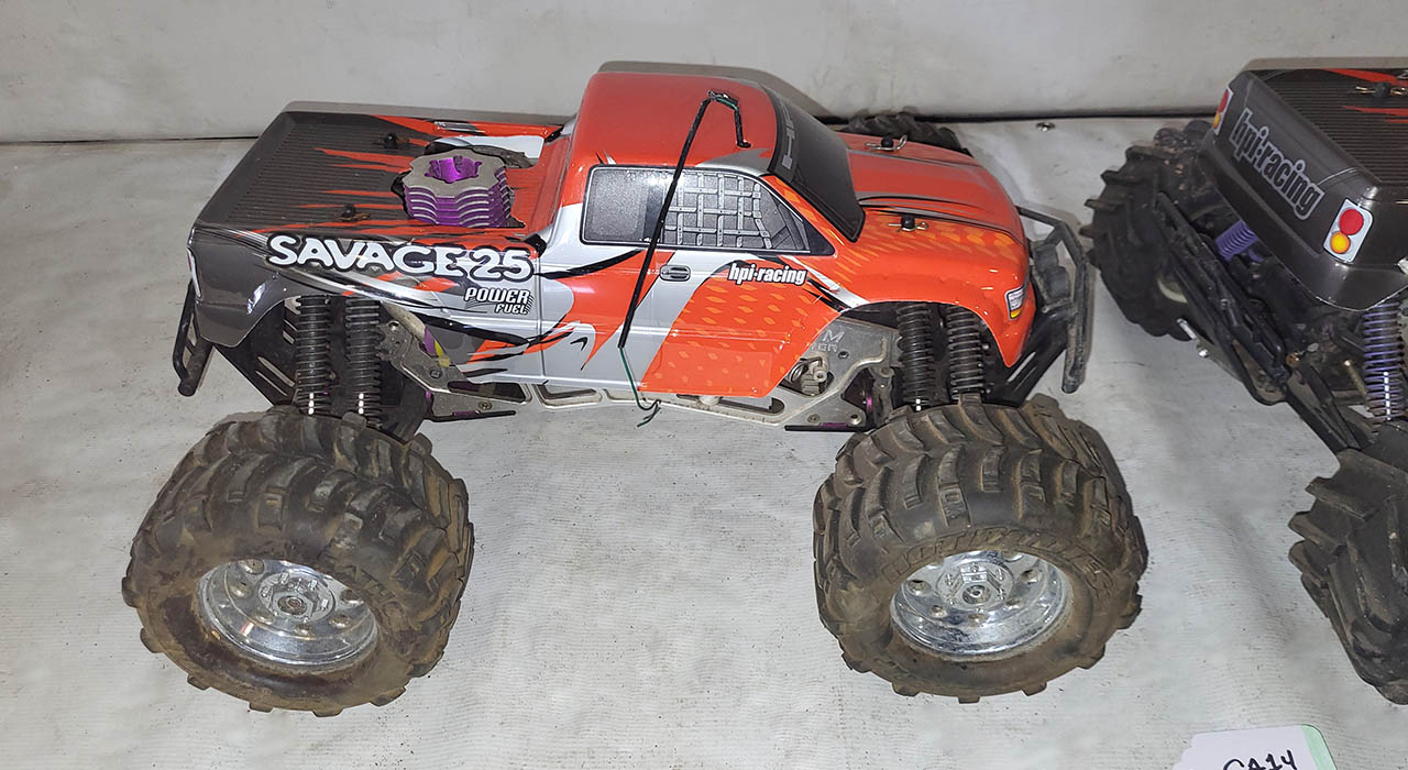 3rd Image of a N/A SAVAGE 25 REMOTE CONTROL