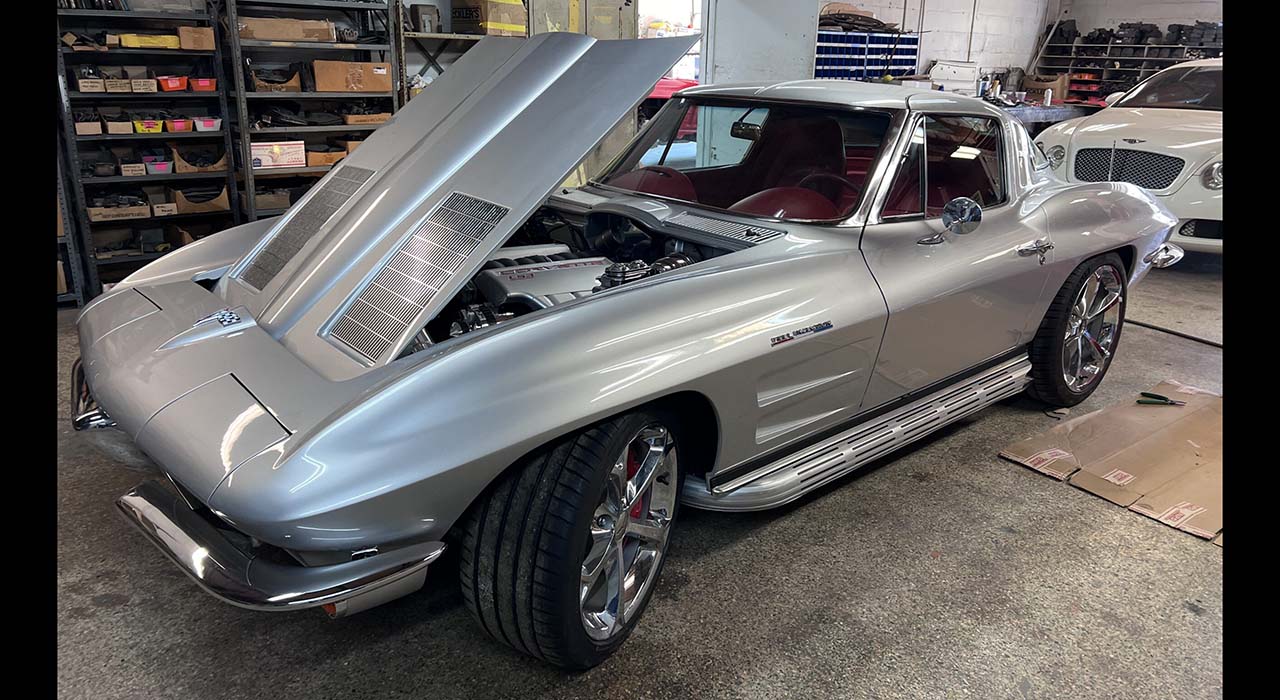 0th Image of a 1963 CHEVROLET CORVETTE RESTOMOD