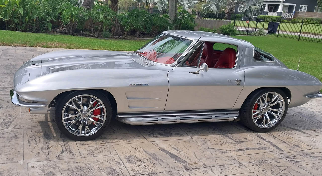 6th Image of a 1963 CHEVROLET CORVETTE RESTOMOD