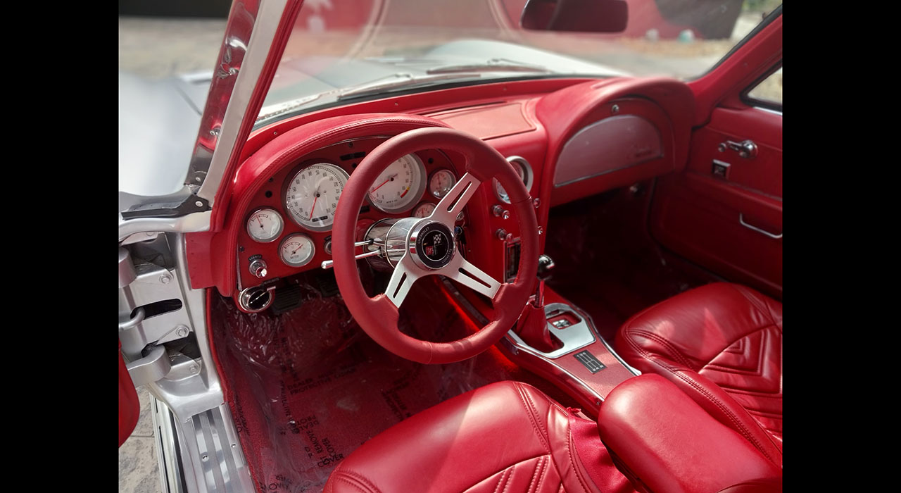 20th Image of a 1963 CHEVROLET CORVETTE RESTOMOD