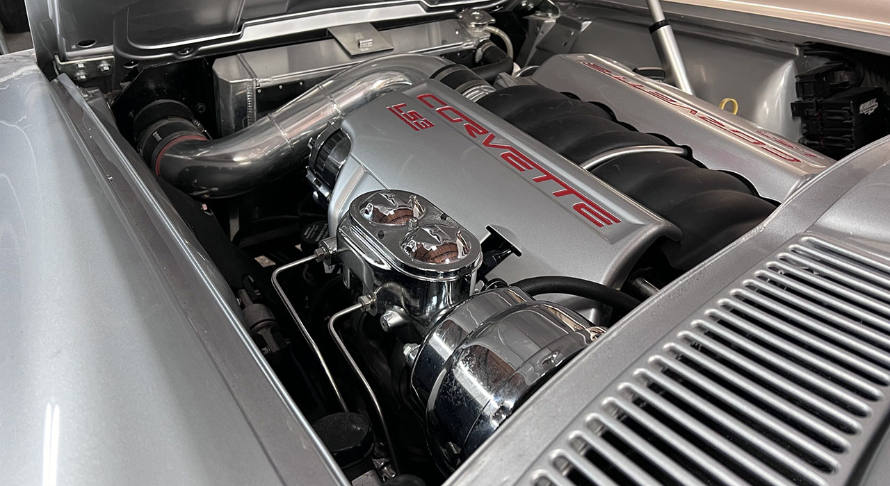 24th Image of a 1963 CHEVROLET CORVETTE RESTOMOD