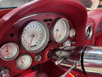 Image 24 of 26 of a 1963 CHEVROLET CORVETTE RESTOMOD