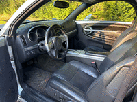 Image 12 of 16 of a 2005 CHEVROLET SSR