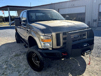 Image 2 of 24 of a 2003 FORD F250