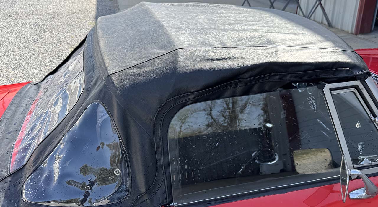 3rd Image of a 1972 MG MGB