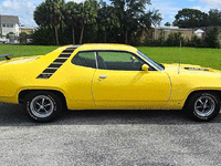 Image 6 of 21 of a 1971 PLYMOUTH ROADRUNNER